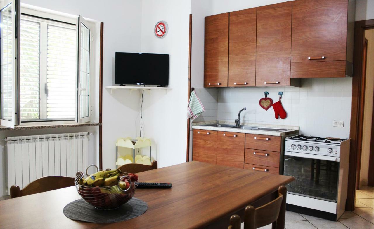 B&B Casa Del Sole - De Luca Apartments Torre Marino 外观 照片