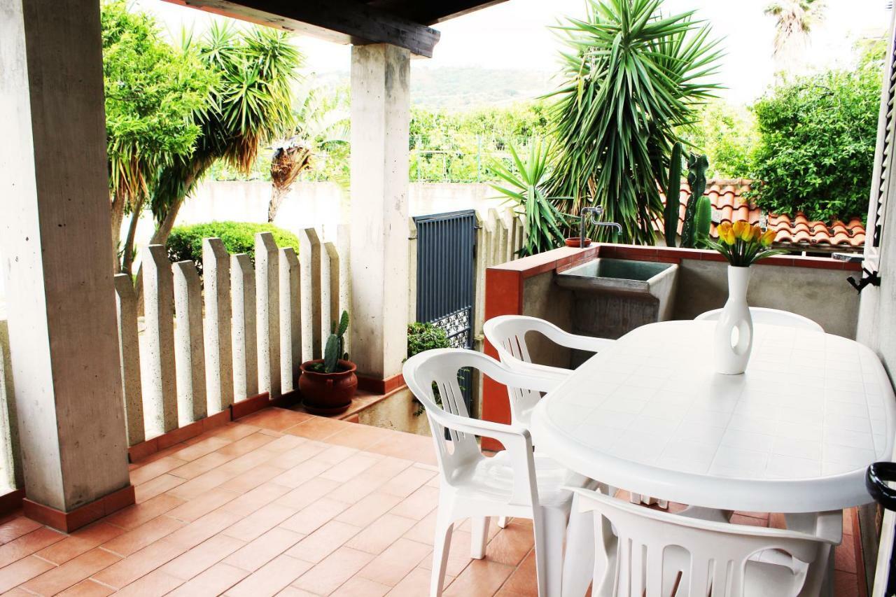 B&B Casa Del Sole - De Luca Apartments Torre Marino 外观 照片